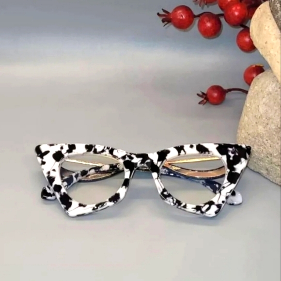 "Josie" Blue Light Blocking Glasses - Picture 3 of 5